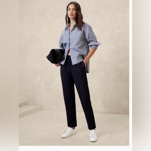 Banana Republic Women’s Navy Pants -New with Tag